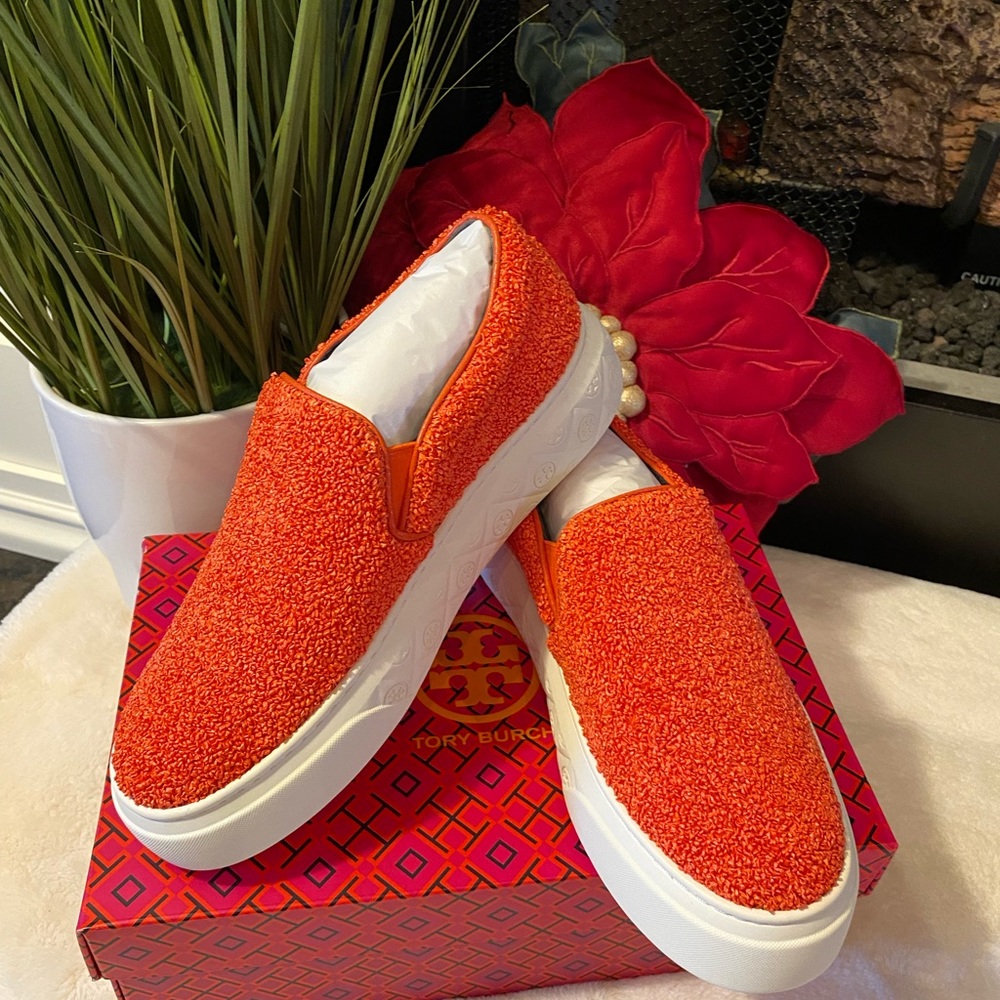 TORY BURCH LADYBUG SLIP ON SNEAKER - Picture 4 of 7